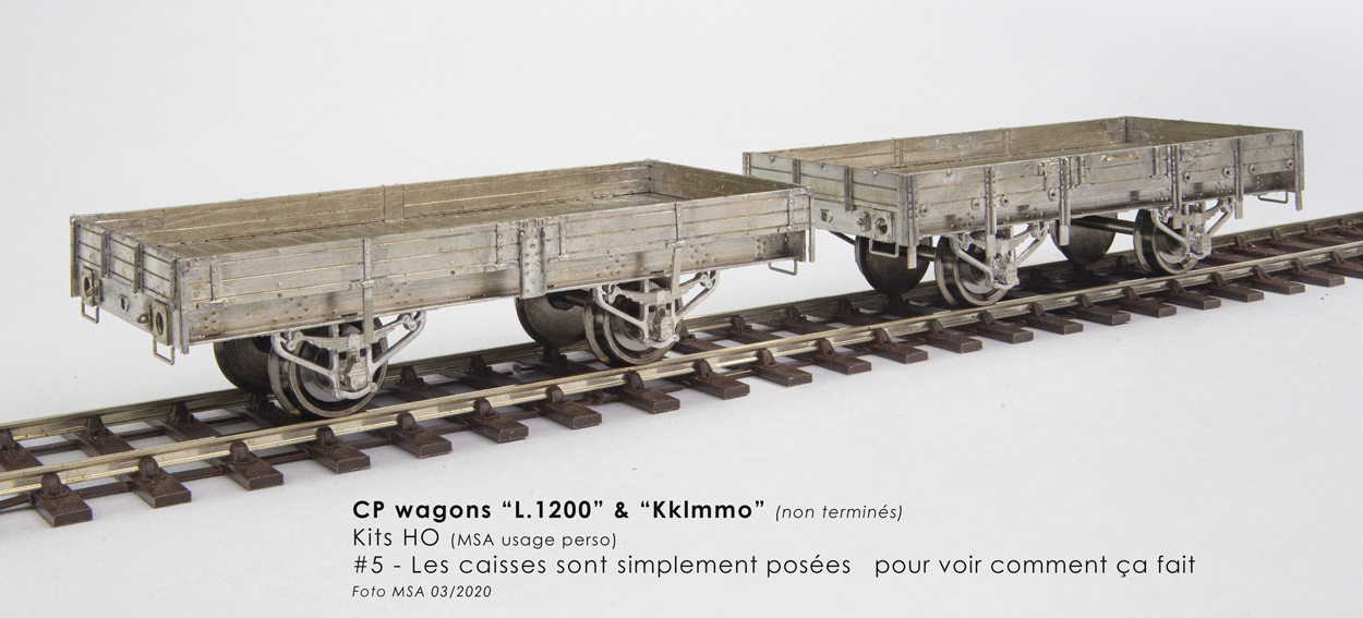 CP wagons “L.1200” & “Kklmmo”