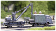 Train de secours composé d'un Galion rail/route + un wagon grue de 4 tonnes (adapté sur châssis Bemo)
